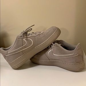 Gray Airforce Ones